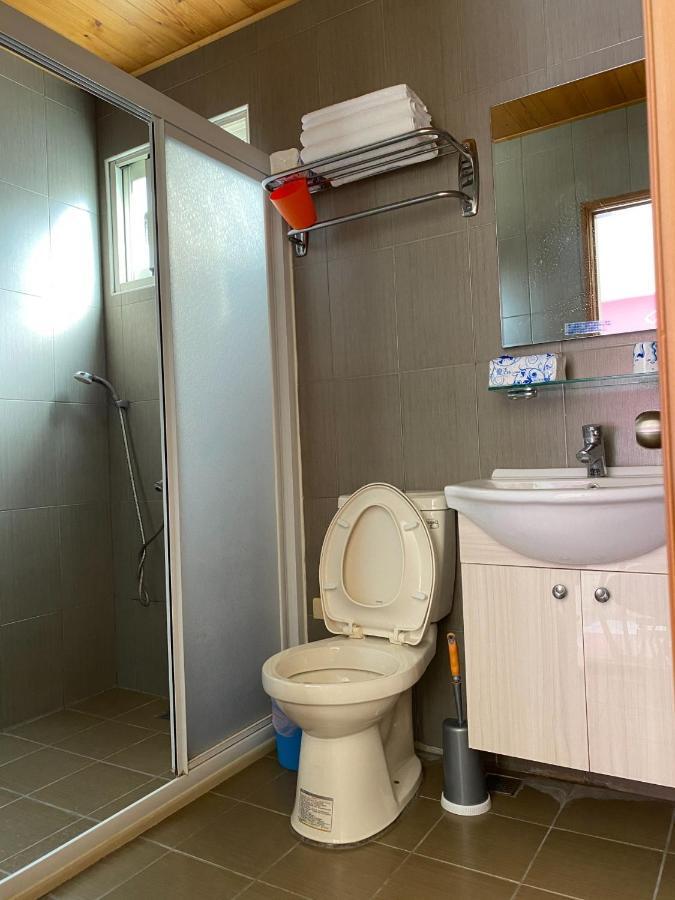 Taitung J House 拉法民宿 מראה חיצוני תמונה